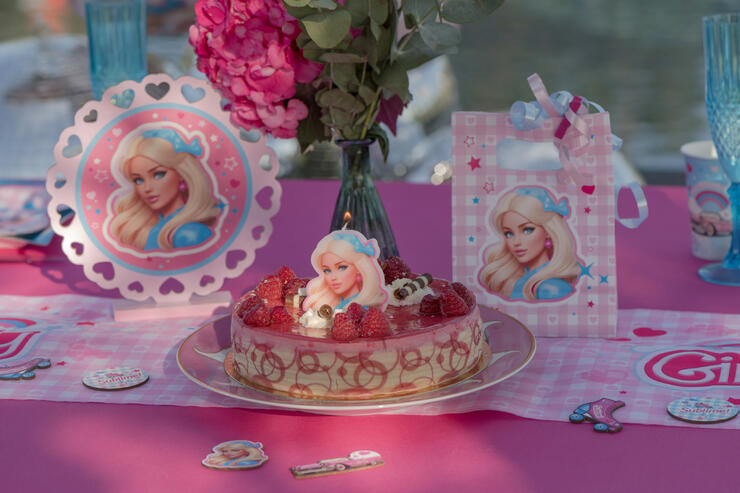 Carousel image '1--11.jpg'